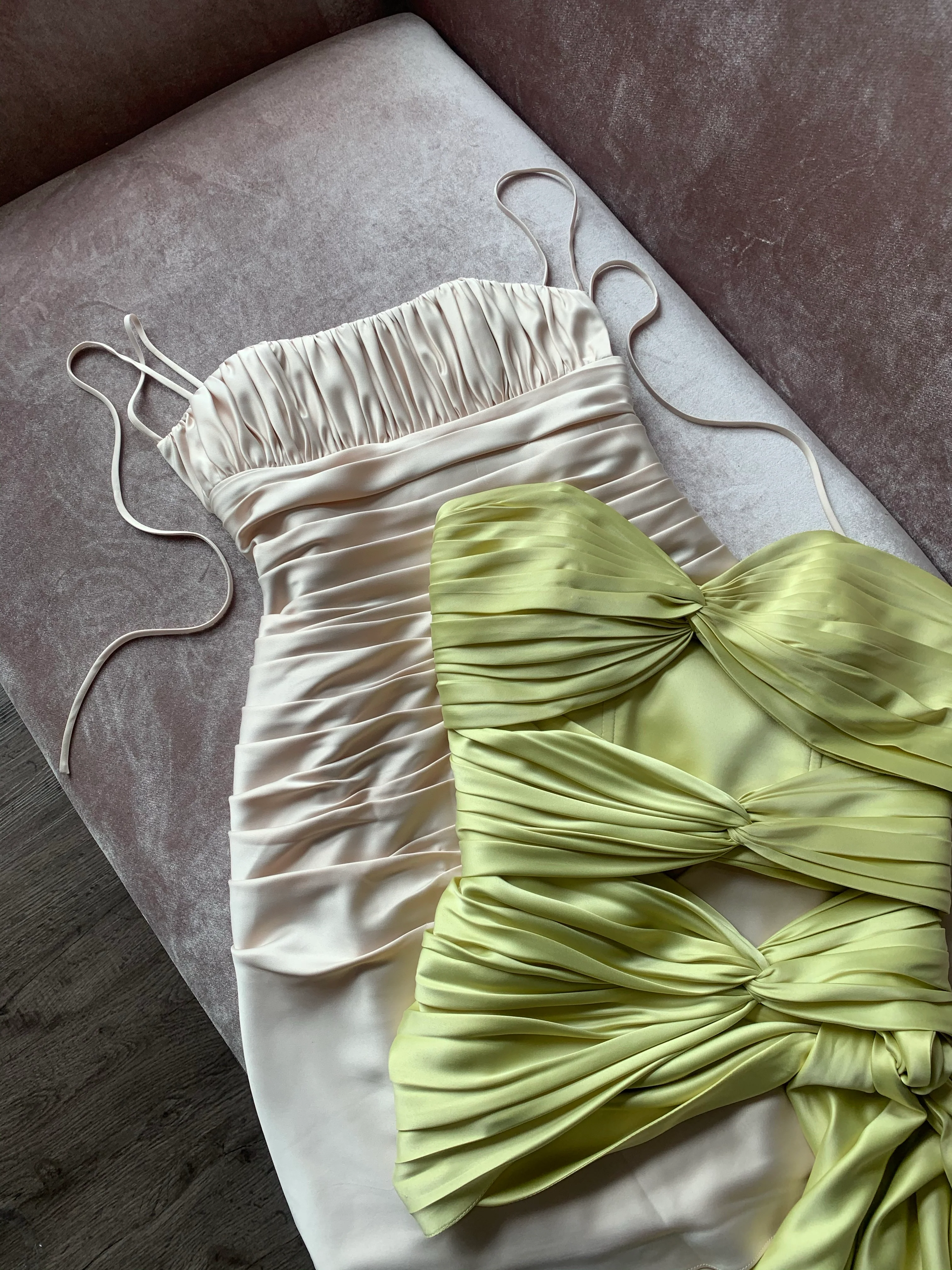 3 Carats Bustier - Image 40