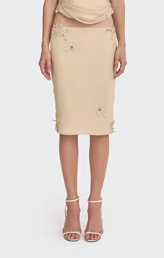 Belle Lace Knee-Length Skirt (Lining) - Image 6