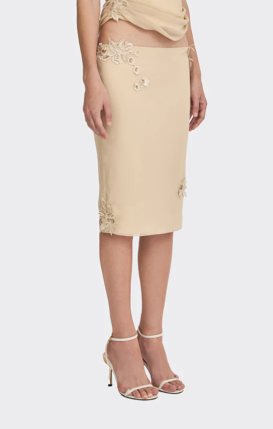 Belle Lace Knee-Length Skirt (Lining) - Image 7