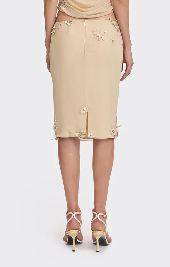 Belle Lace Knee-Length Skirt (Lining) - Image 8
