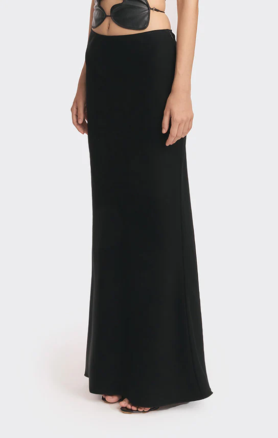 Classic Low Waist Maxi Skirt - Image 2