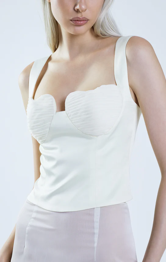 Ms. Heart Bustier - Image 10