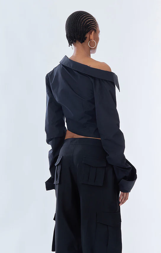Off shoulder Cropped Shirt - Image 11