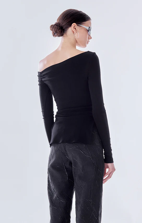 Off Shoulder Top - Image 5